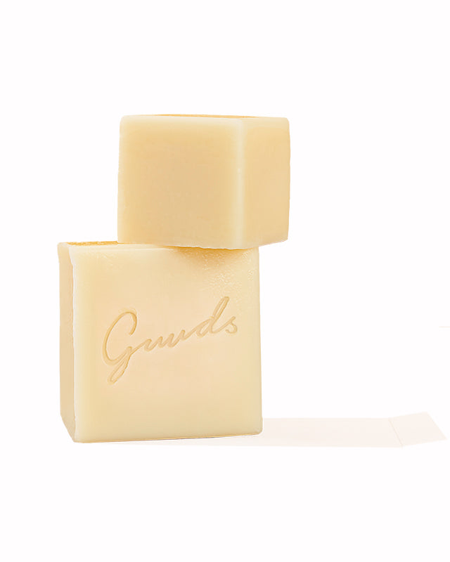 Acondicionador sólido Selenite GUUDS para el cuidado del cabello