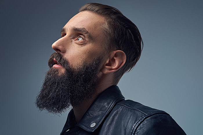 How to get a silky and shiny beard with a solid shampoo