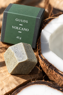 Volcano GUUDS de 45 g con envase, imagen editada
